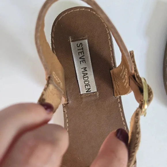 Steve Madden Brown Sandals - Picture 5 of 7
